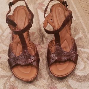 Born crown heels size 7